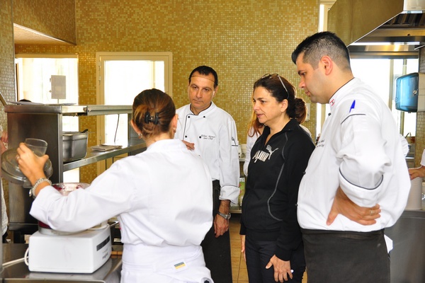 Edde Sands Wellness Cooking Class